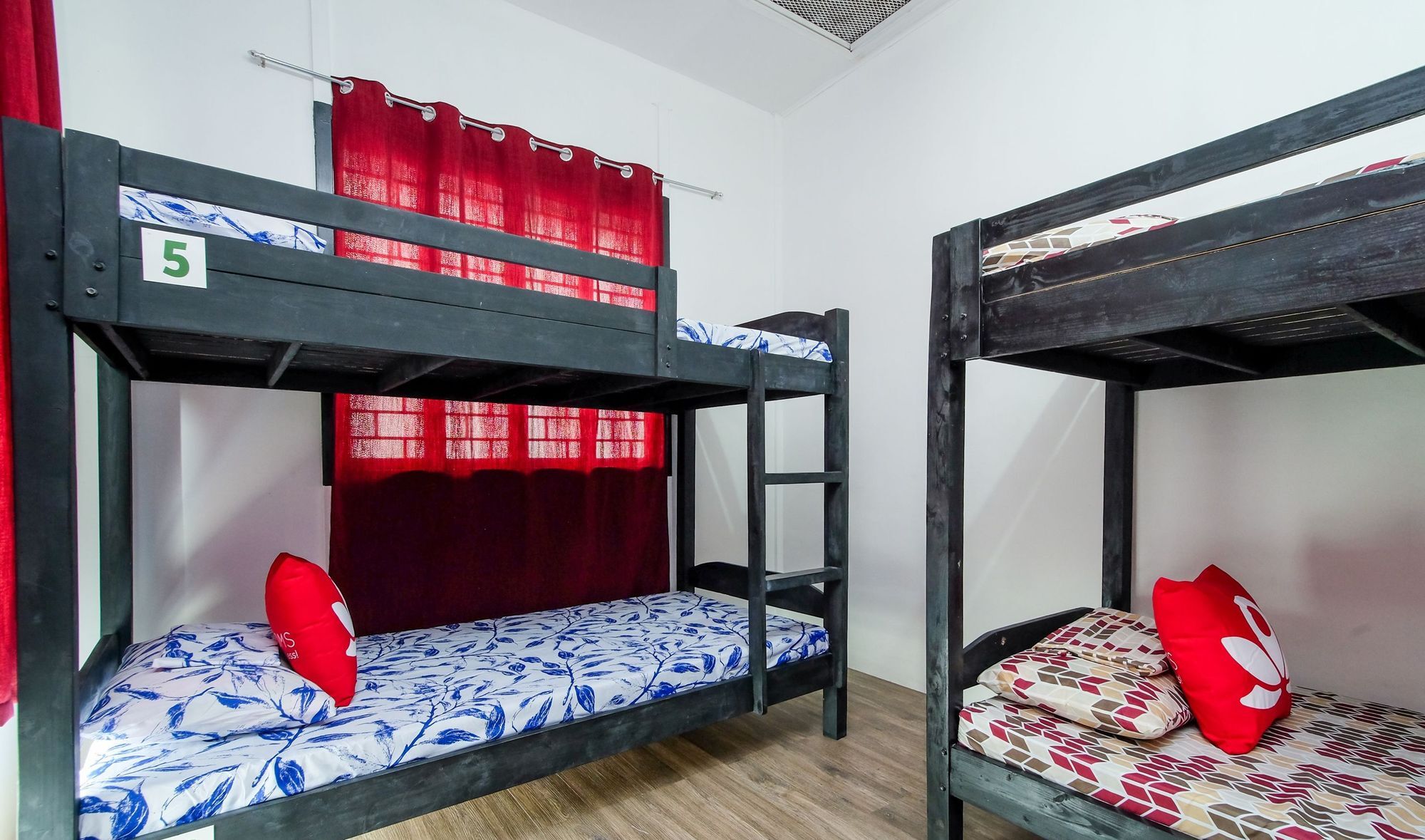 Zen Hostel Haven Backpackers Makati City Екстериор снимка